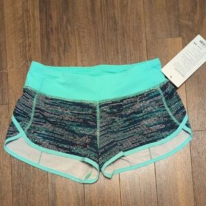 Lululemon Speed Short Size 4 NWT